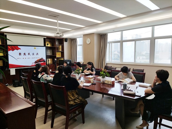 聯(lián)學(xué)聯(lián)建進(jìn)行時(shí)，來(lái)跟民革小張律師一起聚焦《民法典》